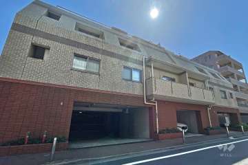 ワールドパレス南大井プレイシズの外観（北東側から）