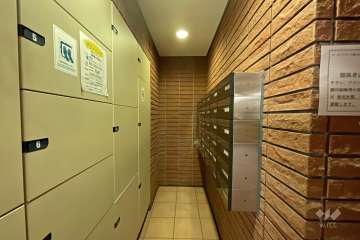 宅配ボックスと共用ポスト