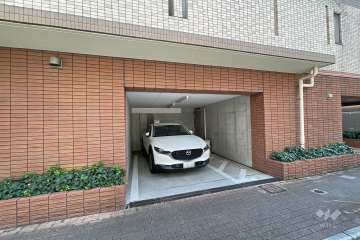 敷地内駐車場（屋内平面式）