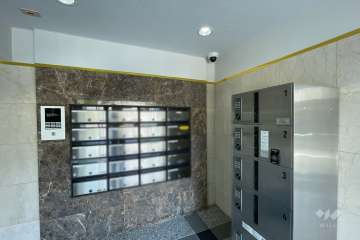 宅配ボックスと共用ポスト