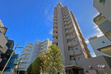 ロイヤルタワー旗の台の外観（南西側から）