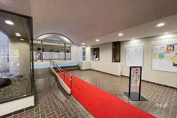 エントランスホール　