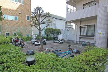 バイク置場