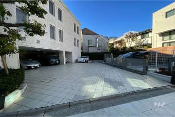 敷地内駐車場（屋内平面式、屋外機械式）