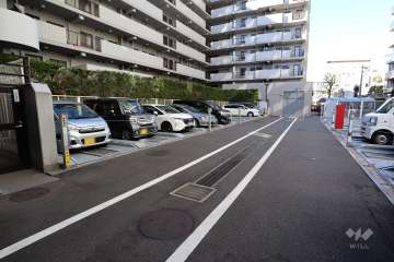 敷地内駐車場（屋外機械式）