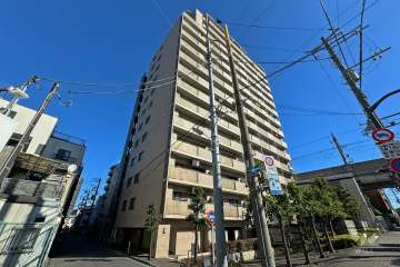 クリオ南大井壱番館の外観（南西側から）