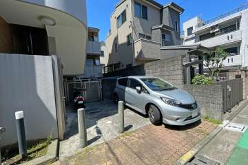 敷地内駐車場（屋外平面式）