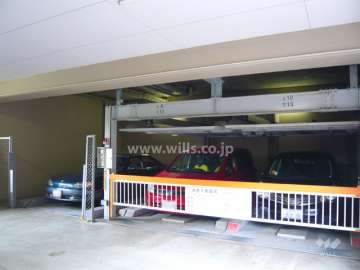 敷地内駐車場（屋内機械式）