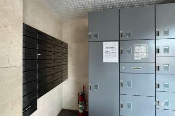 宅配ボックスと共用ポスト