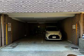 敷地内駐車場（屋内平面式）