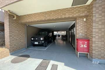 敷地内駐車場（屋内平面式）