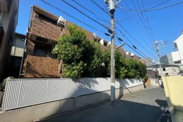 スカイコート五反田の外観（南東側から）