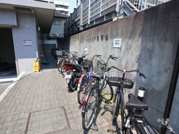 エントランスアプローチ