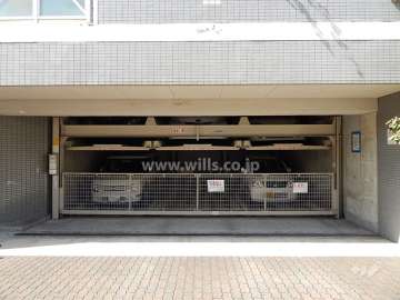 敷地内駐車場（屋内機械式）
