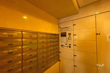 共用ポストと宅配ボックス