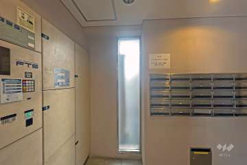 共用ポストと宅配ボックス