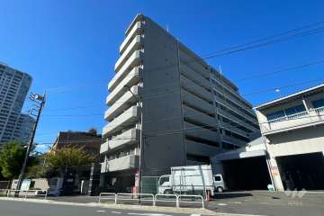 プレール天王洲アイル弐番館の外観（南東側から）