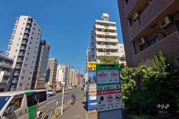 敷地西側は国道1号（第二京浜）に面しています。