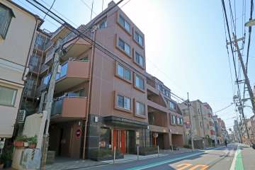 サニーコート西小山の外観写真(北東側から)