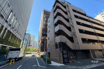 トーシンフェニックス五反田の外観（北東側から）や