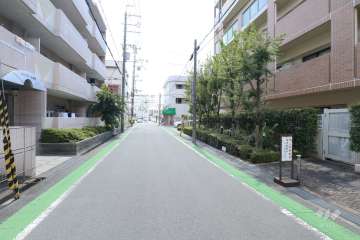 パレ武庫之荘富松の杜の外観（南東側から）