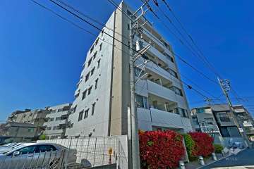 プラーティノ南大井の外観（南西側から）