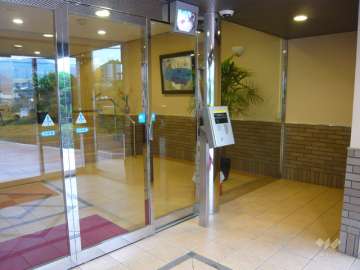 エントランスホール（オートロック付き）