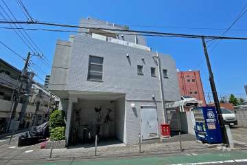 アークフラッツ品川の外観（東側から）