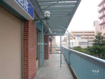 エントランスアプローチ