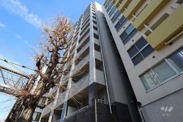 マンションの外観（南東側から）