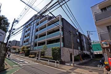 プレミスト不動前の外観（北東側から）