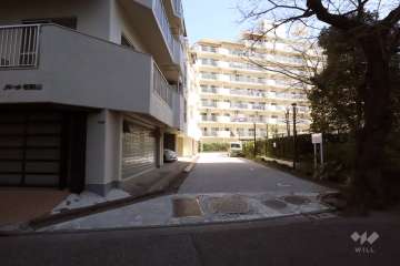 敷地の出入り口