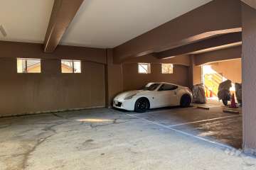 敷地内駐車場（屋内平面式）