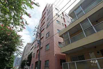 トーワマンションの外観(西側から)