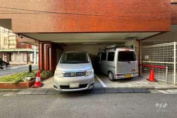 敷地内駐車場（屋内平面式）