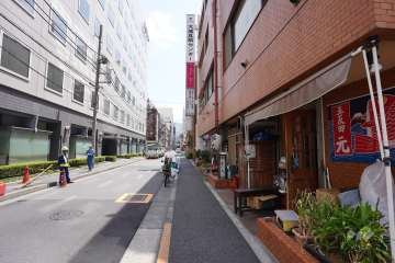 敷地北側の前面道路