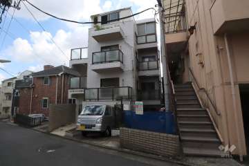 マイキャッスル西小山第2の外観(西側から)