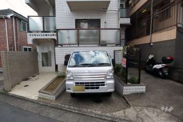 敷地内駐車場（屋外平面式）