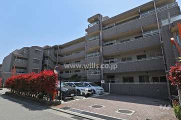 ローレルコート塚口町の外観(北西側から)