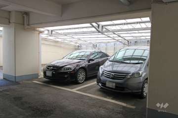 敷地内駐車場（屋内平面式）