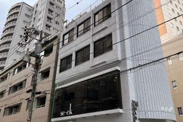 コスモ大井町の外観（南東側から）