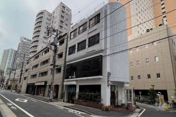 コスモ大井町の外観（南東側から）