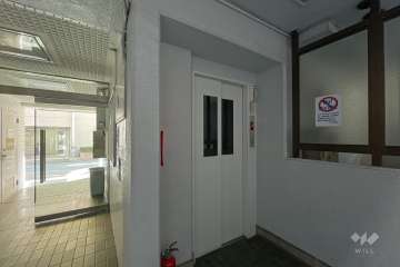 エントランスホール　