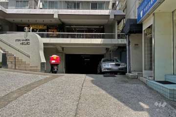 敷地内駐車場（屋内平面式）