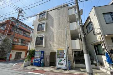 ベルサイユ目黒の外観（北側から）