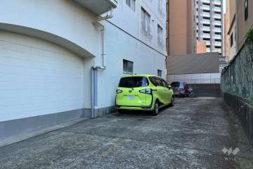 敷地内駐車場（屋外平面式）