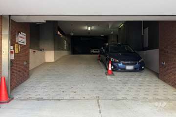 敷地内駐車場（屋内平面式）