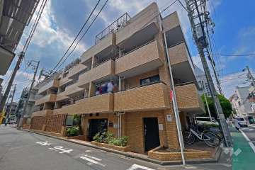 日神パレスゼームス坂の外観（北東側から）