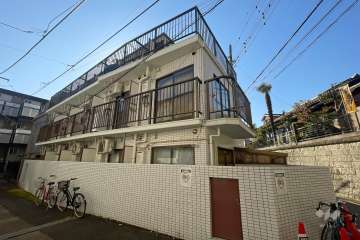 スカイコート品川第3の外観（北側から）