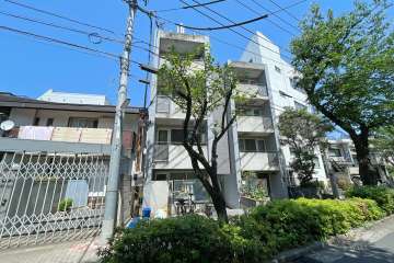 チェリーブラッサム小山の外観（西側から）